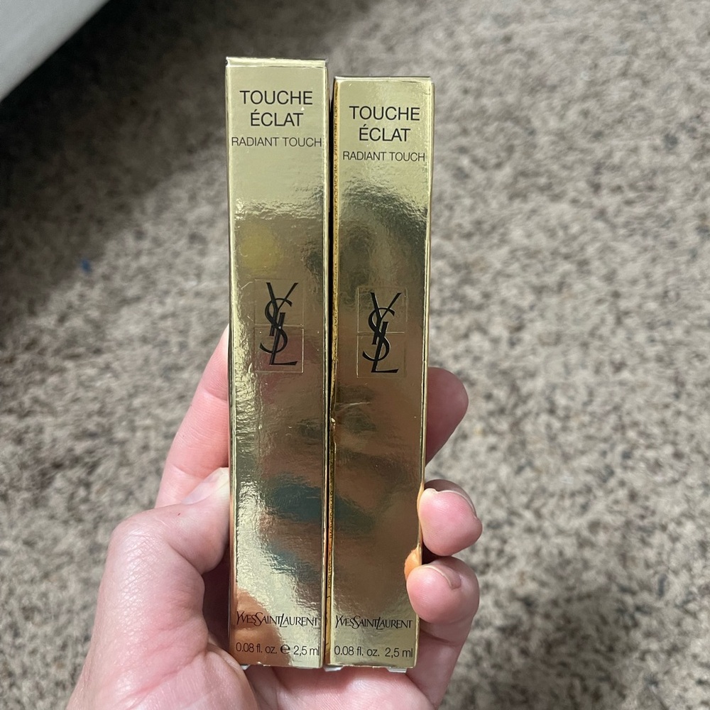 Selling YSL concealer New!!!! No.6